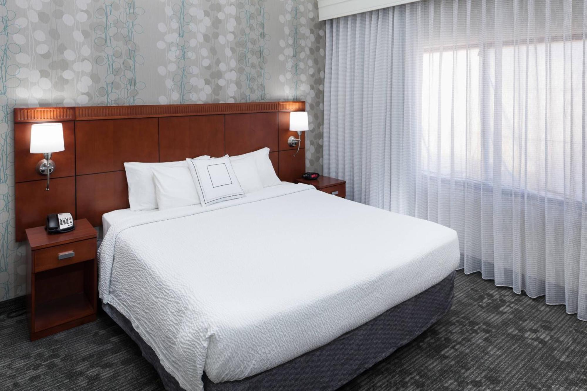 Courtyard By Marriott Birmingham Trussville Buitenkant foto