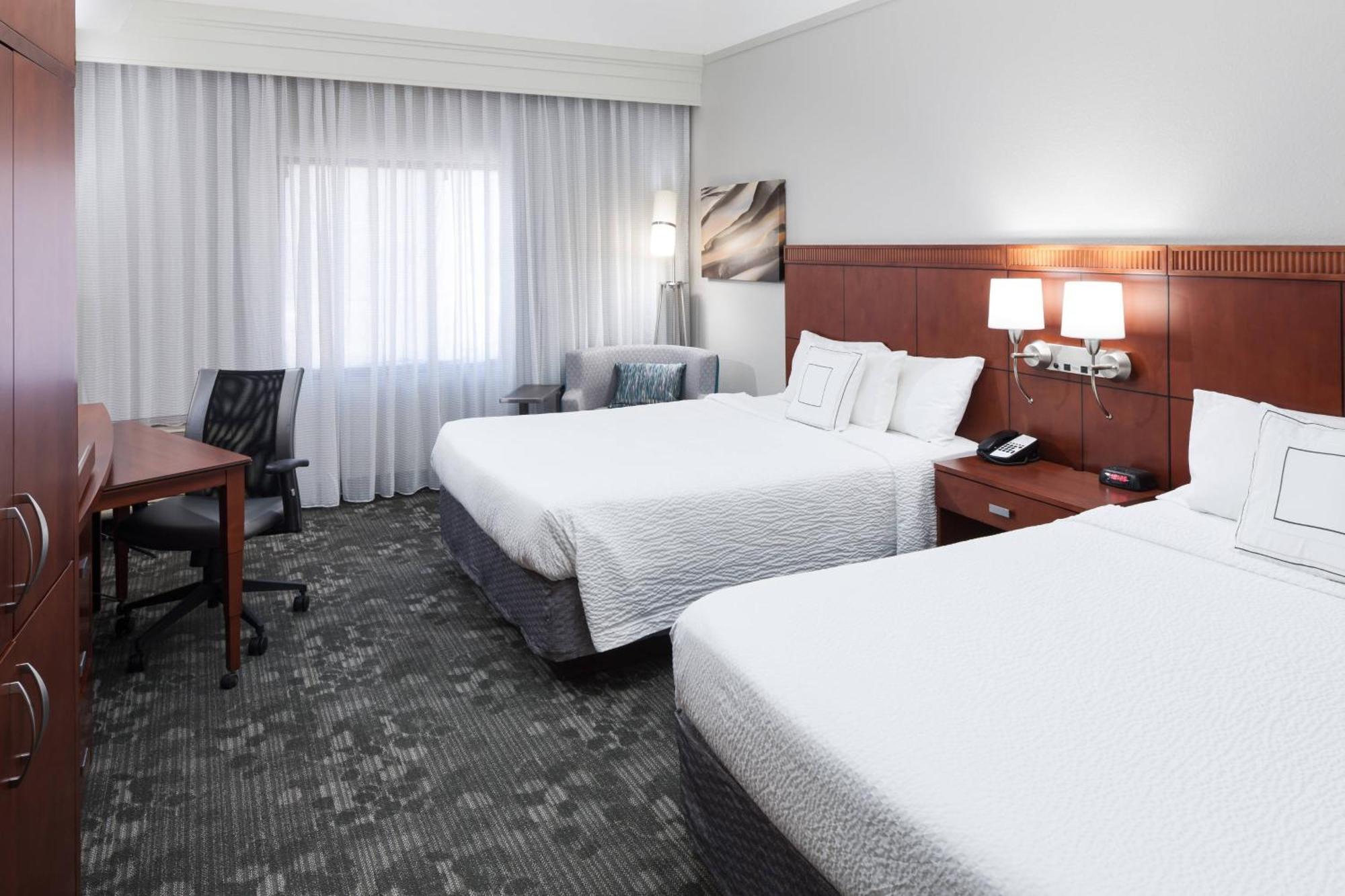 Courtyard By Marriott Birmingham Trussville Buitenkant foto